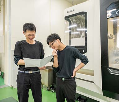 採用情報